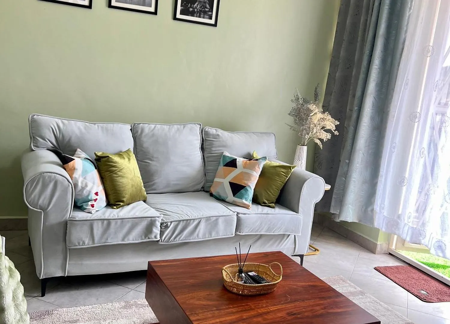 At Casa Amor Кампала Апартаменты